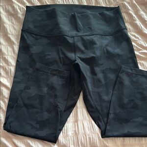 Lululemon Wunder Under High Rise Crop 23”